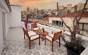 Selvese Suites, Serviced Living In Galata